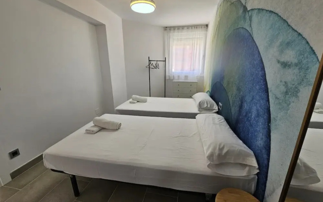 Comfortable Benidorm Apartment for 4