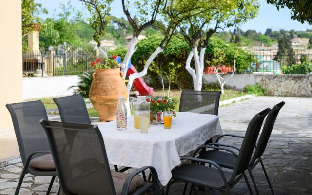 Villa Armeni by Corfuescapes