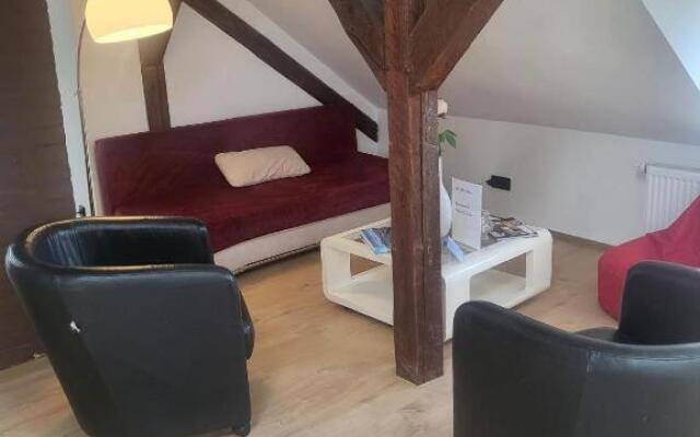 Newly Refurbishet Dachgeschoss Flat for Kids and Pets