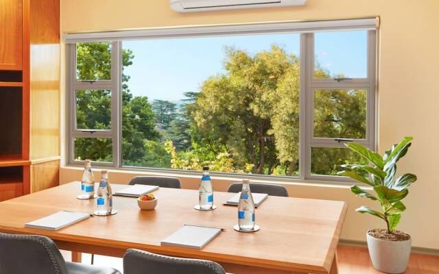The Cliffside Boutique Getaway