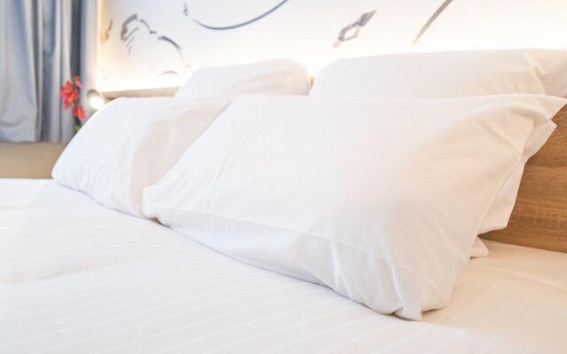 Green Park Hotel Paris