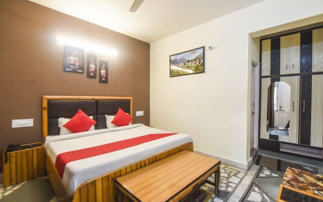 OYO 12411 Woodside Guest House