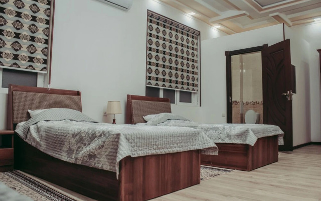 Navnihol Gold Hotel