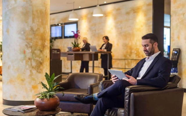 Novotel London Tower Bridge