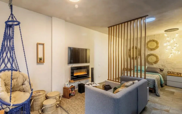 Cipressi Spectacular Italian Tuscan Loft