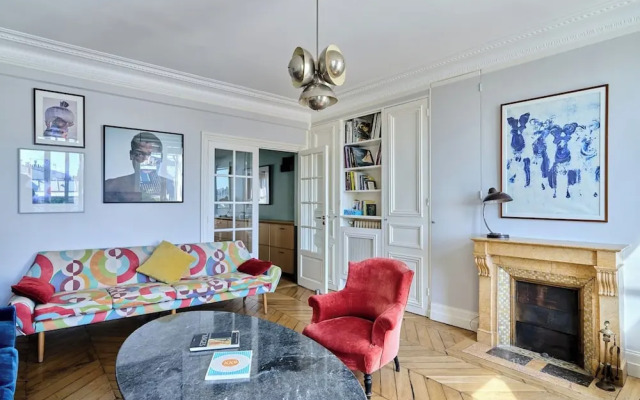 Wonderful Apartment Terrace Center of Paris