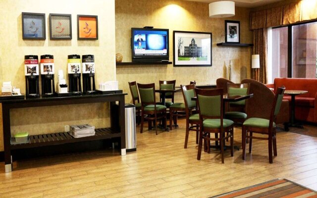 MainStay Suites Bourbonnais - Kankakee