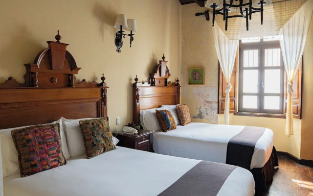 Casa Noble Hotel