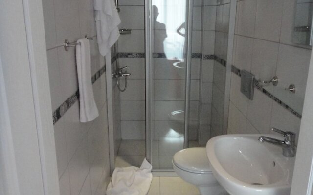 Garden Apartments G3 by Turkish Lettings