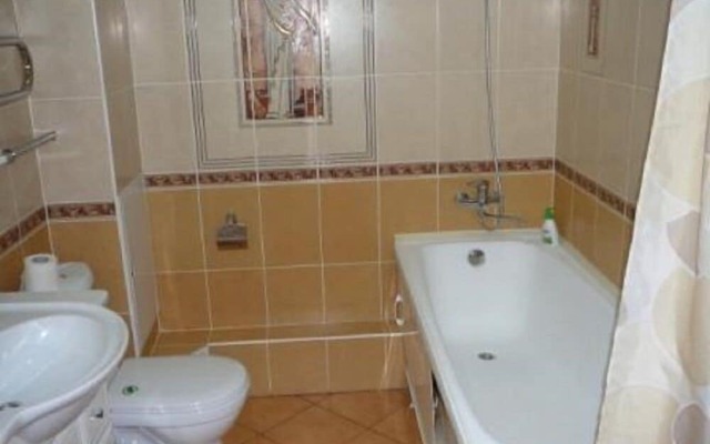 Апартаменты на Холодильной, 134