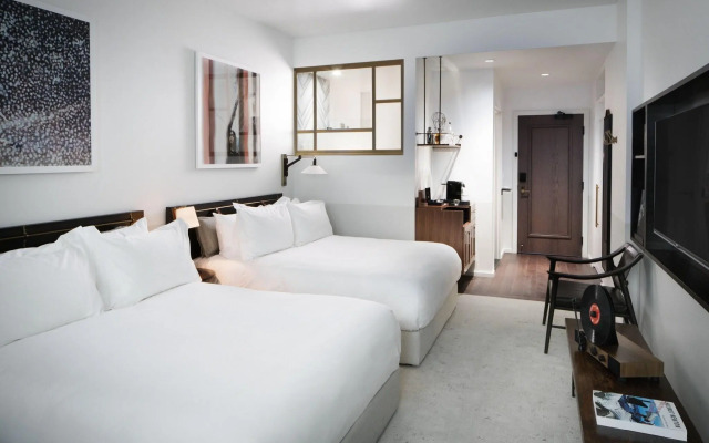 Halcyon - a hotel in Cherry Creek