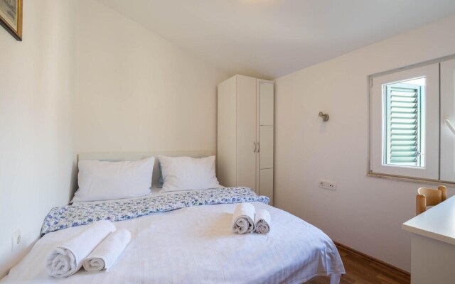 Beautiful Home in Split With Wifi and 4 Bedrooms