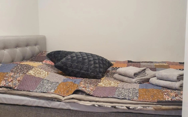 Moderni, viihtyisä pikkukaksio saunalla