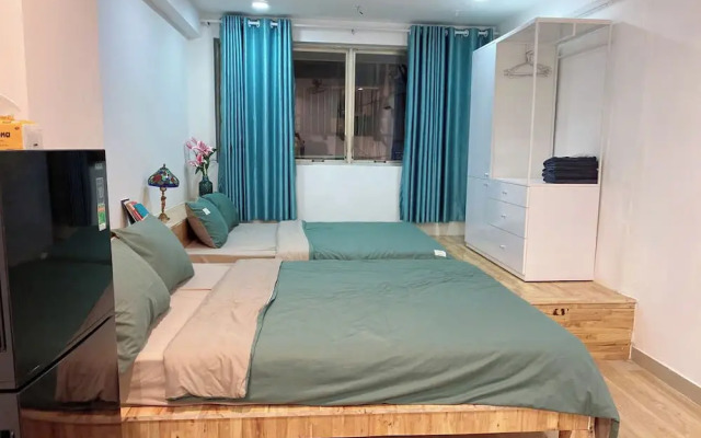 Papaya Hotel & Café 2