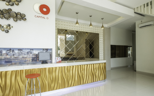 Capital O 1044 Diemdi Hotel