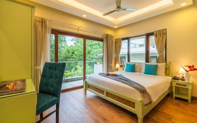 ELIVAAS Villa Valerie 3BHK Pool & Bar