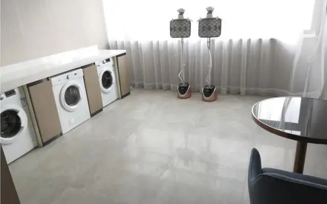 JI Hotel