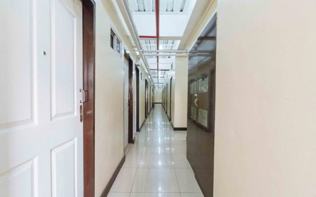 RedDoorz Plus @ RSG SS Residens Vito Cruz