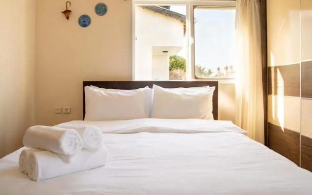 Seaside House w Amazing View in Karaburun Izmir