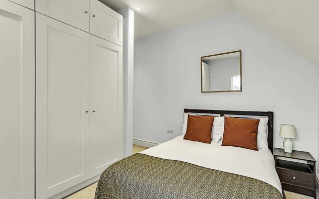 Superb Clapham Duplex