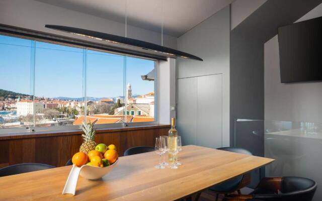 New luxury apartment Bacvice