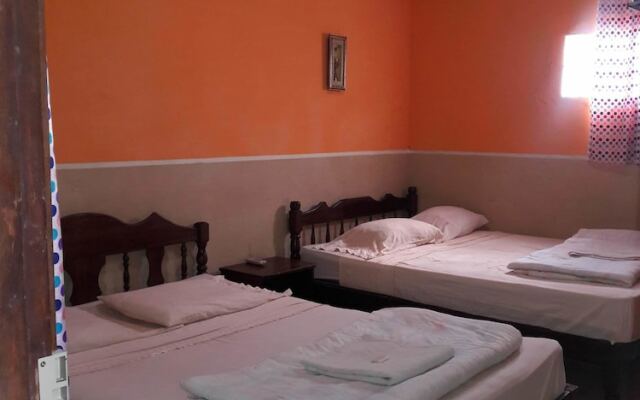 Hotel Don Moises - Hostel