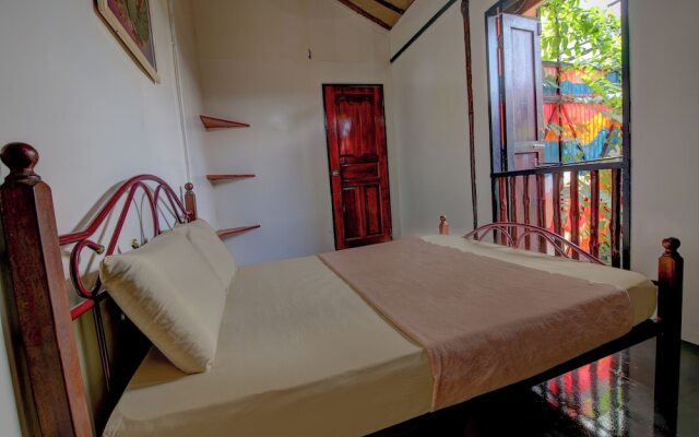 OYO HOME 90800 Rumah Pangi Homestay