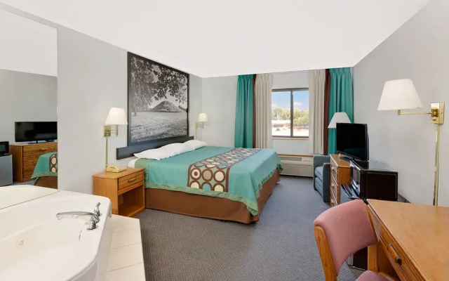 Super 8 Macomb