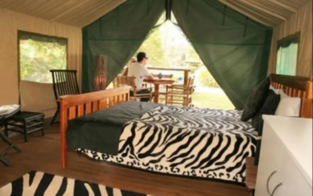 Seven Mile Beach Holiday Park