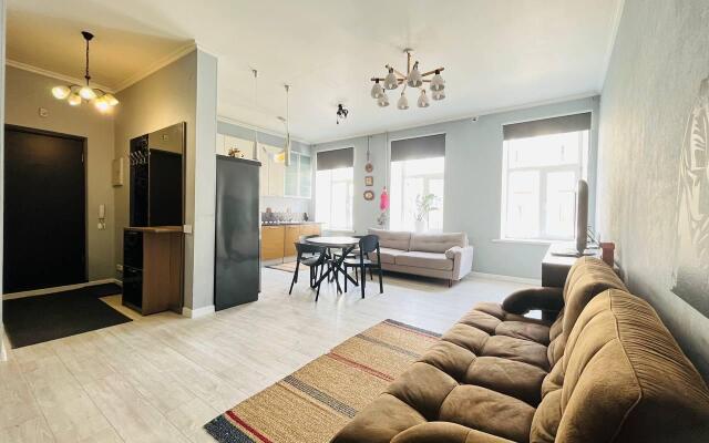 Apartments BFR (BFR) on Nevsky Prospekt 134 K.B