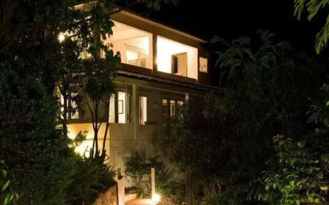 Zenaida Estate