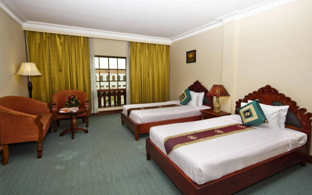 Majestic Oriental Hotel