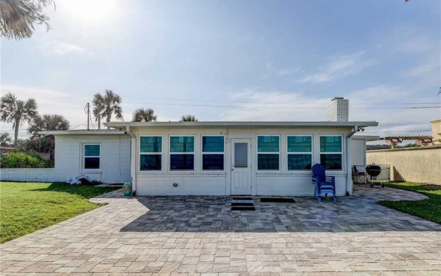 The Cali House - Four Bedroom Home