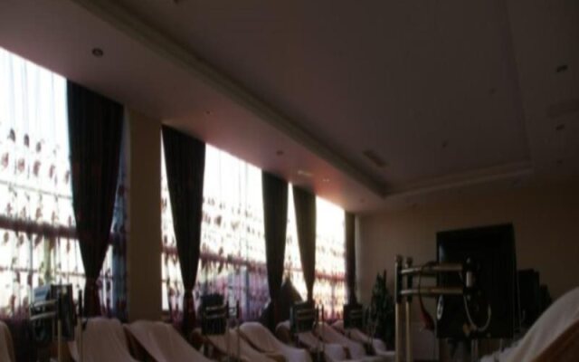 Good Fortune Hot Spring Hotel