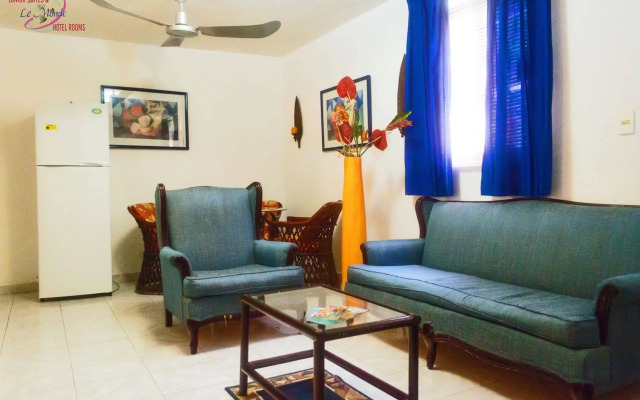 Hotel Suites Le Monde