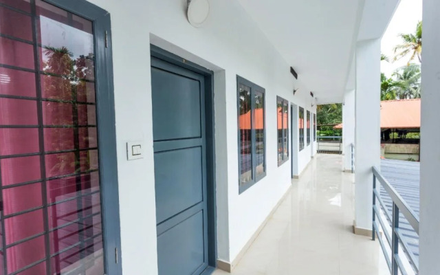 Chithrapuzha Residency by OYO Rooms