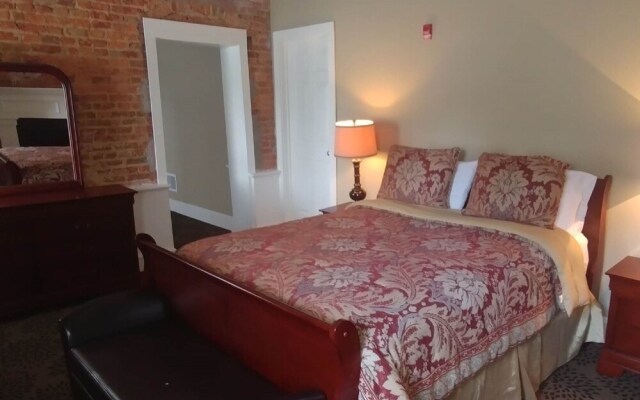 Publick House Hotel Inc.