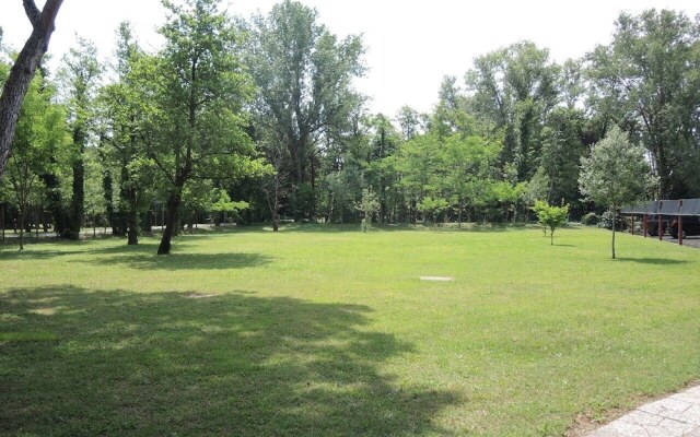 Welcoming Flat With Garden-view Terrace - Beahost