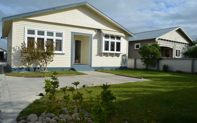 Villa 185- Central Masterton