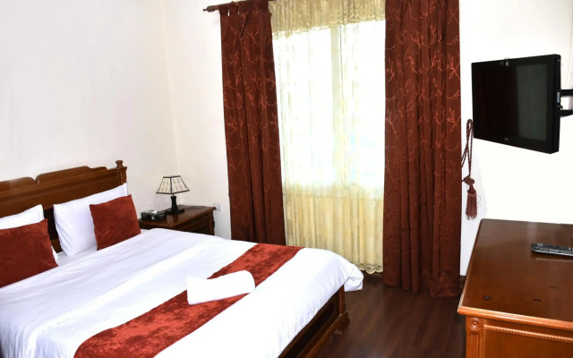 Arinza Tower Quality Suites