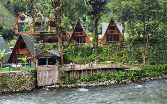 Tabiat Bungalows