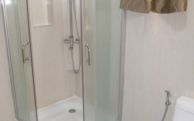 Imerex Plaza Hotel