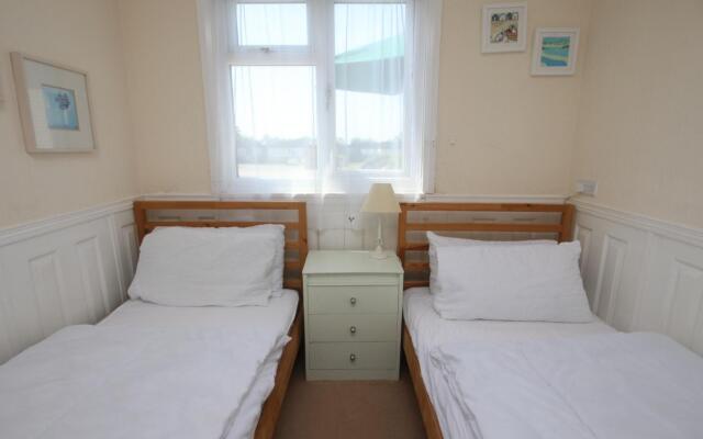 16B Medmerry Park 2 Bedroom Chalet