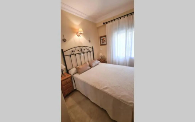 Los Boliches 150 m de la playa