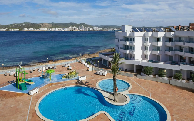Playa Bella Beach Apartments