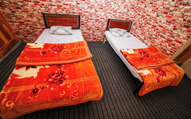 Yak Sarai Hotel
