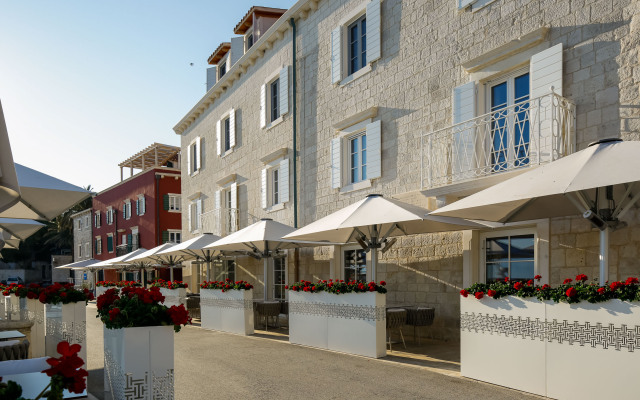 Hotel Lemongarden