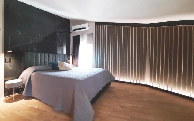 MoAA - Modern Art Apartment