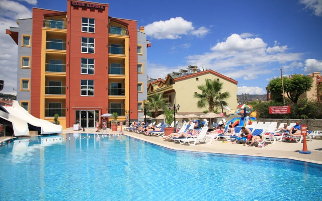 Club Alpina Apartments