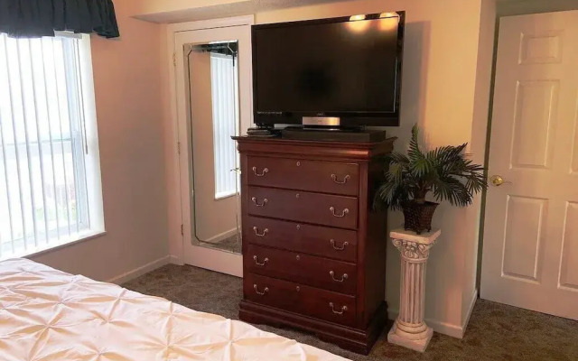 Whispering Pines 643